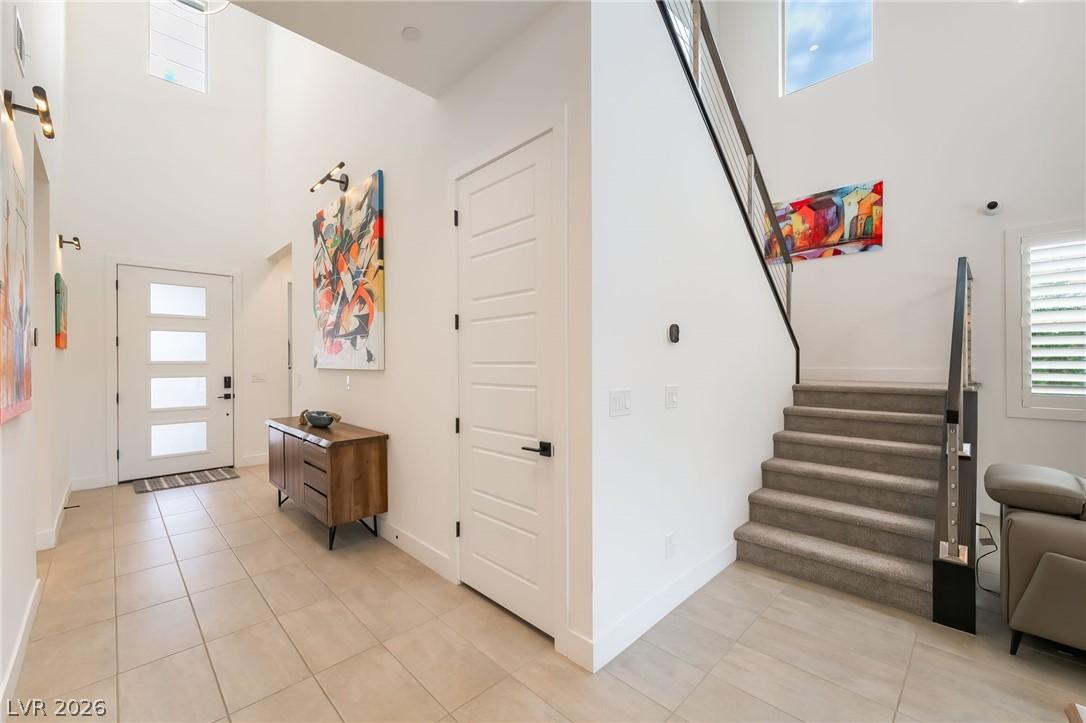 Elegant foyer entrance welcoming guests to 127 Malpaso in Acadia Ridge